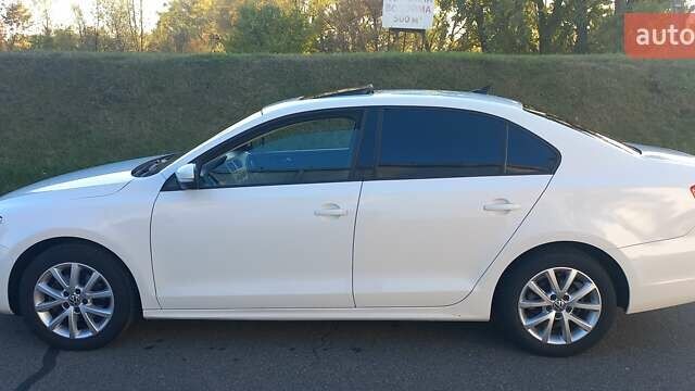 Белый Фольксваген Джетта, объемом двигателя 2.48 л и пробегом 241 тыс. км за 8900 $, фото 9 на Automoto.ua