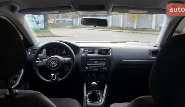 Білий Фольксваген Джетта, об'ємом двигуна 1.98 л та пробігом 283 тис. км за 7500 $, фото 12 на Automoto.ua