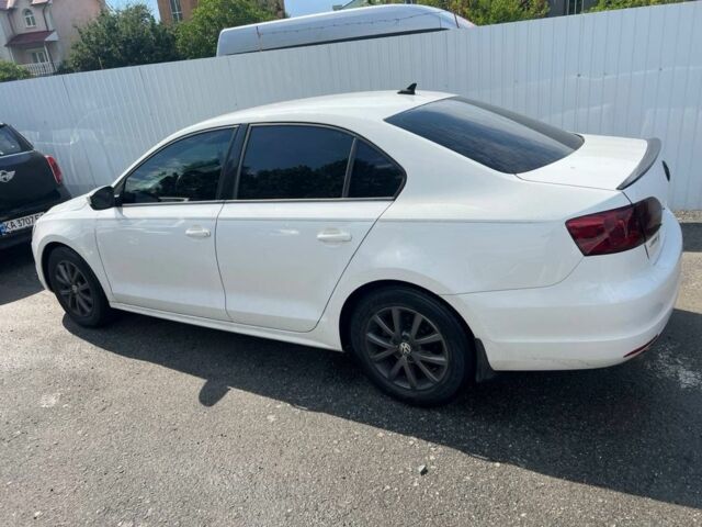 Білий Фольксваген Джетта, об'ємом двигуна 2.5 л та пробігом 254 тис. км за 8700 $, фото 3 на Automoto.ua