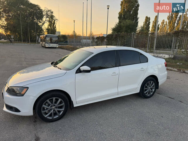 Білий Фольксваген Джетта, об'ємом двигуна 2.5 л та пробігом 278 тис. км за 9300 $, фото 2 на Automoto.ua