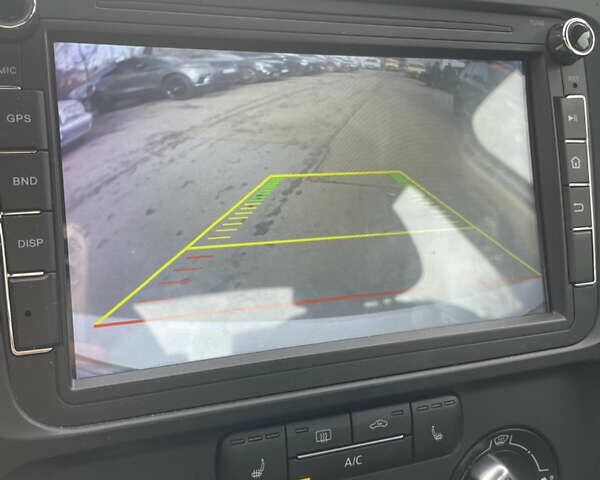 Білий Фольксваген Джетта, об'ємом двигуна 2.47 л та пробігом 234 тис. км за 9400 $, фото 17 на Automoto.ua