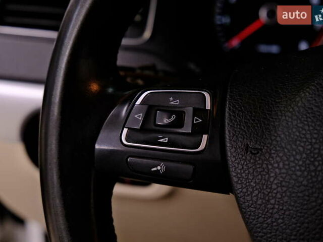 Білий Фольксваген Джетта, об'ємом двигуна 2.5 л та пробігом 168 тис. км за 8900 $, фото 23 на Automoto.ua