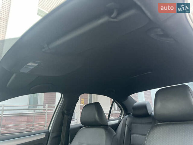 Білий Фольксваген Джетта, об'ємом двигуна 2.5 л та пробігом 257 тис. км за 8700 $, фото 14 на Automoto.ua