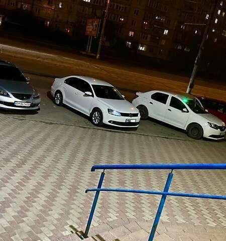 Белый Фольксваген Джетта, объемом двигателя 1.4 л и пробегом 222 тыс. км за 7888 $, фото 10 на Automoto.ua