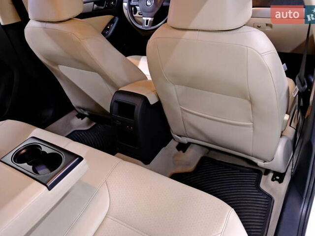 Білий Фольксваген Джетта, об'ємом двигуна 2.5 л та пробігом 168 тис. км за 8900 $, фото 34 на Automoto.ua