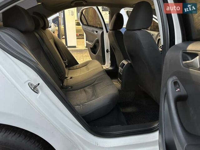 Белый Фольксваген Джетта, объемом двигателя 1.98 л и пробегом 206 тыс. км за 7499 $, фото 31 на Automoto.ua