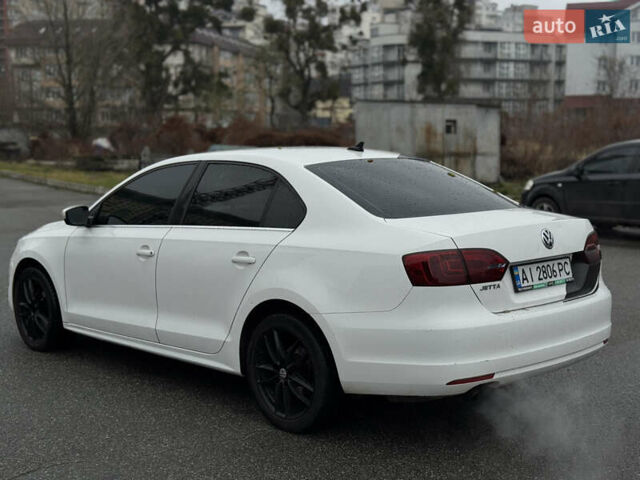 Белый Фольксваген Джетта, объемом двигателя 2.48 л и пробегом 277 тыс. км за 9000 $, фото 2 на Automoto.ua