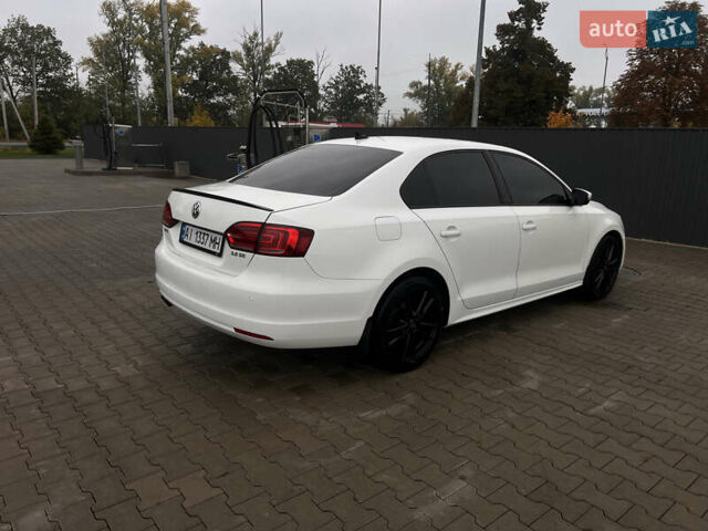 Белый Фольксваген Джетта, объемом двигателя 2.5 л и пробегом 320 тыс. км за 7900 $, фото 8 на Automoto.ua