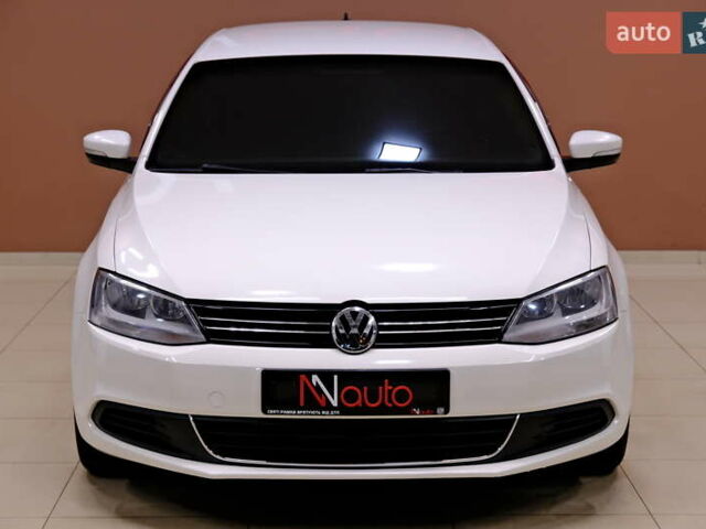 Білий Фольксваген Джетта, об'ємом двигуна 2.5 л та пробігом 168 тис. км за 8900 $, фото 1 на Automoto.ua