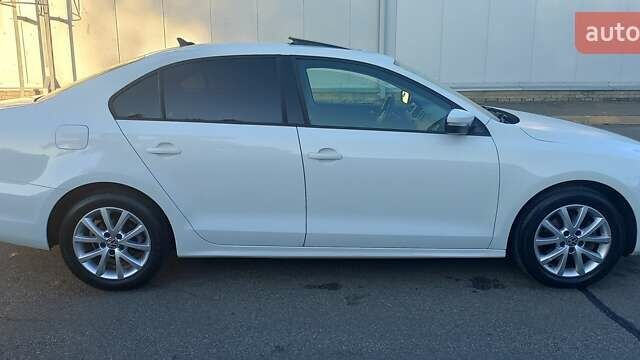 Белый Фольксваген Джетта, объемом двигателя 2.48 л и пробегом 241 тыс. км за 8900 $, фото 8 на Automoto.ua