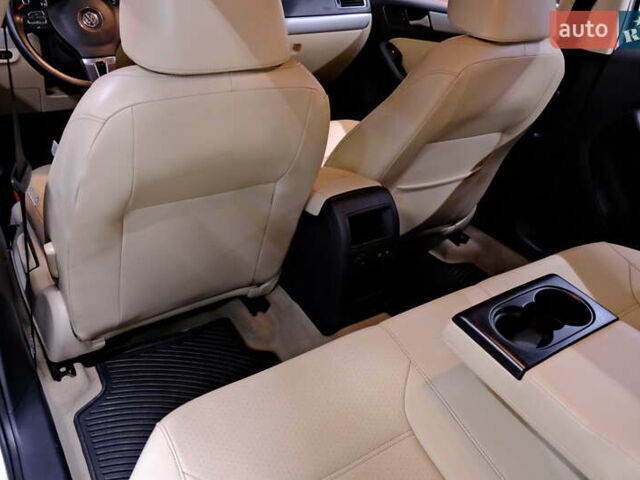 Білий Фольксваген Джетта, об'ємом двигуна 2.5 л та пробігом 168 тис. км за 8900 $, фото 30 на Automoto.ua