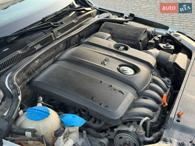 Фольксваген Джетта 2012 в Виннице на Automoto.ua Белый Фольксваген Джетта, объемом двигателя 2.48 л и пробегом 199 тыс. км за 8500 $, фото 47 на Automoto.ua