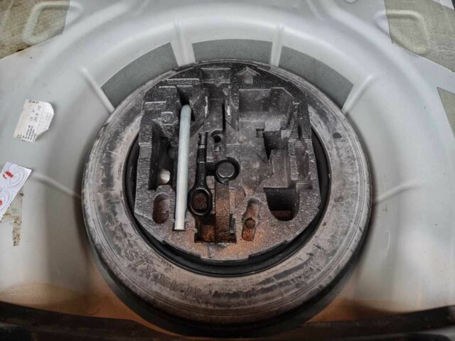 Білий Фольксваген Джетта, об'ємом двигуна 1.97 л та пробігом 180 тис. км за 10399 $, фото 6 на Automoto.ua