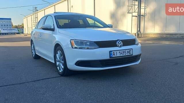 Белый Фольксваген Джетта, объемом двигателя 2.48 л и пробегом 241 тыс. км за 8900 $, фото 3 на Automoto.ua