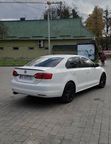 Білий Фольксваген Джетта, об'ємом двигуна 1.98 л та пробігом 283 тис. км за 7500 $, фото 5 на Automoto.ua