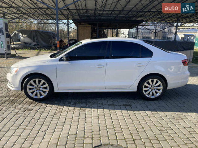 Білий Фольксваген Джетта, об'ємом двигуна 1.97 л та пробігом 275 тис. км за 10000 $, фото 7 на Automoto.ua