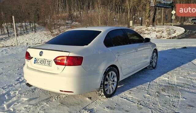 Белый Фольксваген Джетта, объемом двигателя 1.98 л и пробегом 283 тыс. км за 7000 $, фото 2 на Automoto.ua