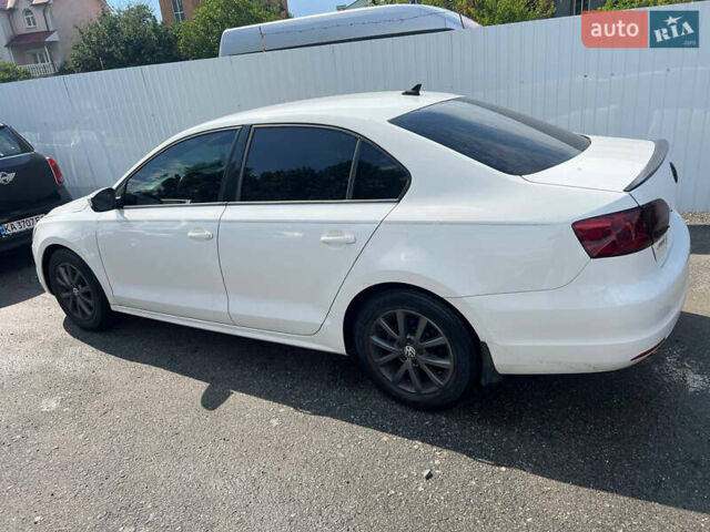 Белый Фольксваген Джетта, объемом двигателя 2.47 л и пробегом 254 тыс. км за 8400 $, фото 1 на Automoto.ua