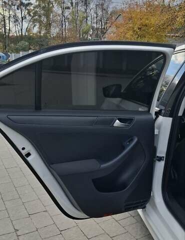 Білий Фольксваген Джетта, об'ємом двигуна 1.98 л та пробігом 283 тис. км за 7500 $, фото 14 на Automoto.ua