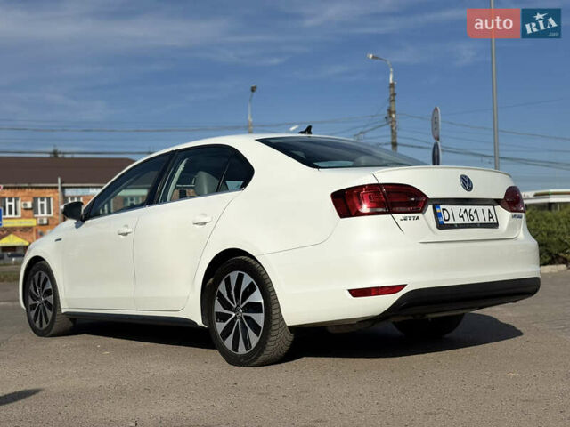 Білий Фольксваген Джетта, об'ємом двигуна 1.39 л та пробігом 186 тис. км за 10800 $, фото 4 на Automoto.ua