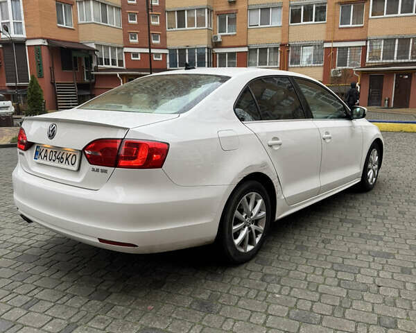 Белый Фольксваген Джетта, объемом двигателя 2.48 л и пробегом 168 тыс. км за 7200 $, фото 8 на Automoto.ua
