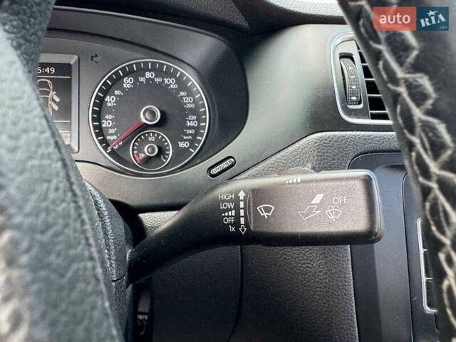 Белый Фольксваген Джетта, объемом двигателя 1.4 л и пробегом 242 тыс. км за 7900 $, фото 23 на Automoto.ua