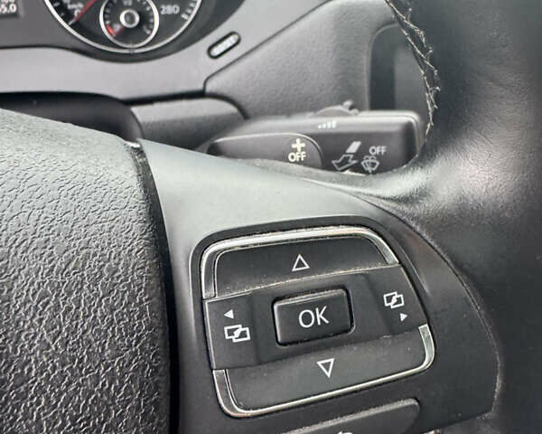 Білий Фольксваген Джетта, об'ємом двигуна 1.4 л та пробігом 243 тис. км за 11800 $, фото 41 на Automoto.ua