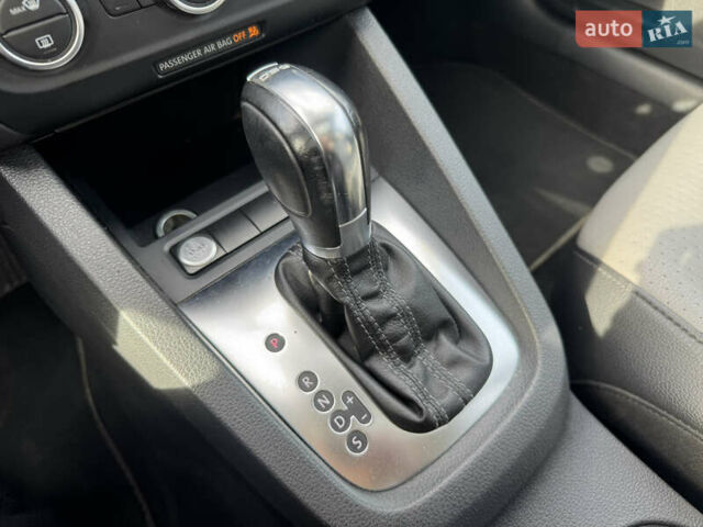 Білий Фольксваген Джетта, об'ємом двигуна 1.39 л та пробігом 186 тис. км за 10800 $, фото 12 на Automoto.ua