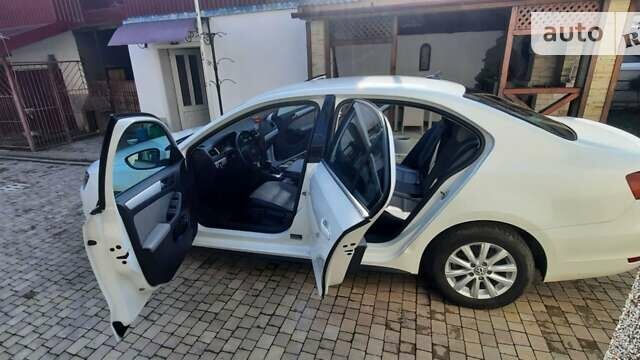 Белый Фольксваген Джетта, объемом двигателя 1.39 л и пробегом 160 тыс. км за 8200 $, фото 3 на Automoto.ua