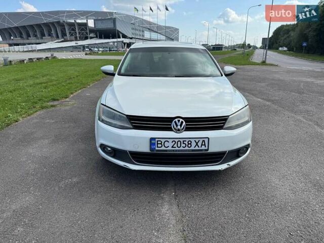 Белый Фольксваген Джетта, объемом двигателя 1.4 л и пробегом 242 тыс. км за 7900 $, фото 11 на Automoto.ua