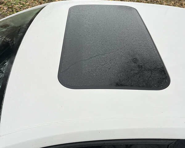 Белый Фольксваген Джетта, объемом двигателя 1.97 л и пробегом 250 тыс. км за 10200 $, фото 6 на Automoto.ua