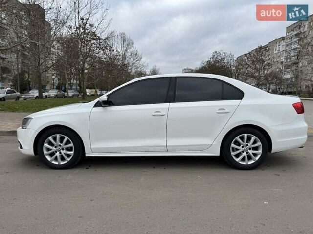 Белый Фольксваген Джетта, объемом двигателя 1.8 л и пробегом 221 тыс. км за 8900 $, фото 4 на Automoto.ua