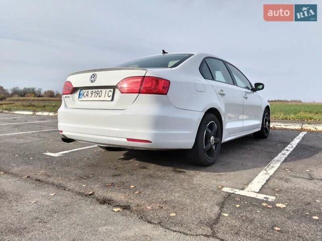 Білий Фольксваген Джетта, об'ємом двигуна 1.8 л та пробігом 212 тис. км за 8490 $, фото 6 на Automoto.ua