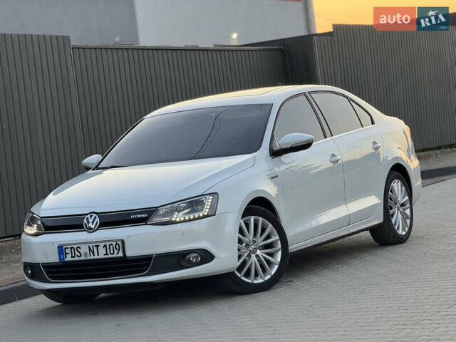 Белый Фольксваген Джетта, объемом двигателя 1.4 л и пробегом 243 тыс. км за 10999 $, фото 18 на Automoto.ua