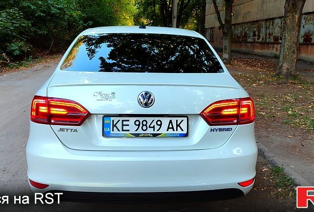 Белый Фольксваген Джетта, объемом двигателя 1.4 л и пробегом 187 тыс. км за 8300 $, фото 6 на Automoto.ua