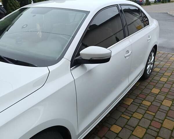 Білий Фольксваген Джетта, об'ємом двигуна 1.8 л та пробігом 268 тис. км за 8600 $, фото 1 на Automoto.ua