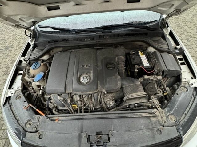 Белый Фольксваген Джетта, объемом двигателя 2.5 л и пробегом 168 тыс. км за 7200 $, фото 11 на Automoto.ua