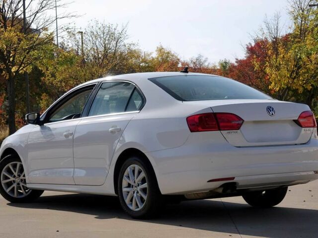 Білий Фольксваген Джетта, об'ємом двигуна 2.5 л та пробігом 85 тис. км за 1150 $, фото 4 на Automoto.ua