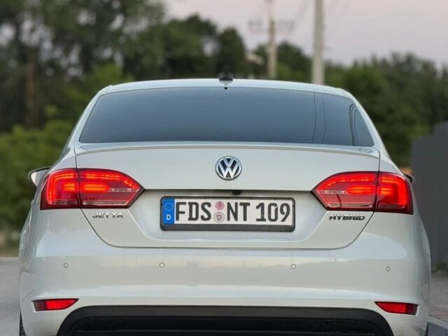 Белый Фольксваген Джетта, объемом двигателя 0 л и пробегом 240 тыс. км за 10500 $, фото 6 на Automoto.ua