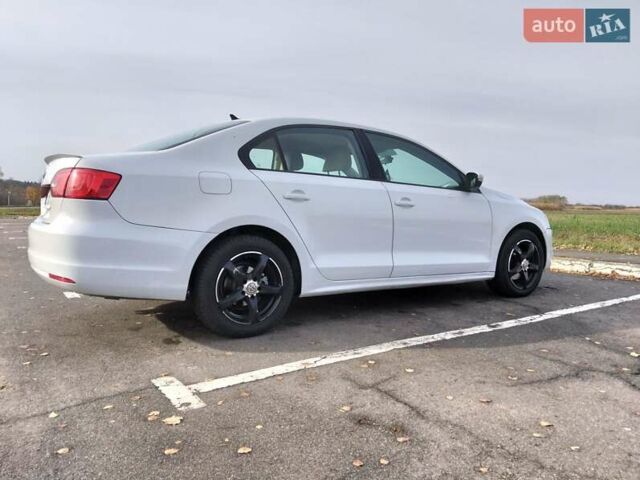 Білий Фольксваген Джетта, об'ємом двигуна 1.8 л та пробігом 212 тис. км за 8490 $, фото 4 на Automoto.ua