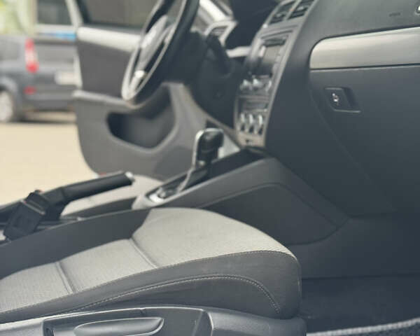 Белый Фольксваген Джетта, объемом двигателя 1.4 л и пробегом 243 тыс. км за 10999 $, фото 39 на Automoto.ua