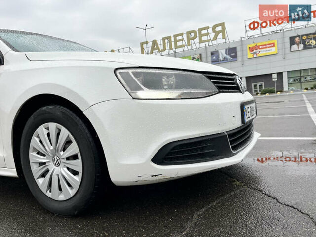 Белый Фольксваген Джетта, объемом двигателя 2 л и пробегом 160 тыс. км за 9000 $, фото 7 на Automoto.ua