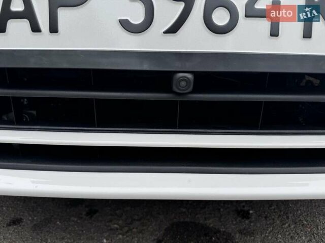 Білий Фольксваген Джетта, об'ємом двигуна 1.97 л та пробігом 216 тис. км за 10600 $, фото 19 на Automoto.ua