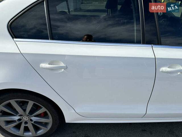 Белый Фольксваген Джетта, объемом двигателя 2.48 л и пробегом 230 тыс. км за 9700 $, фото 7 на Automoto.ua