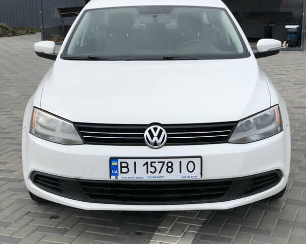 Белый Фольксваген Джетта, объемом двигателя 1.8 л и пробегом 227 тыс. км за 8200 $, фото 2 на Automoto.ua