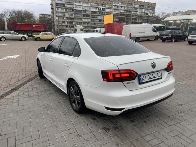 Белый Фольксваген Джетта, объемом двигателя 1.4 л и пробегом 250 тыс. км за 7500 $, фото 3 на Automoto.ua