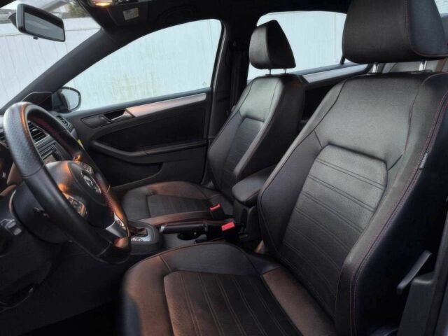 Белый Фольксваген Джетта, объемом двигателя 2 л и пробегом 88 тыс. км за 2000 $, фото 10 на Automoto.ua