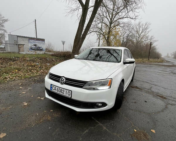 Белый Фольксваген Джетта, объемом двигателя 1.97 л и пробегом 250 тыс. км за 10200 $, фото 1 на Automoto.ua