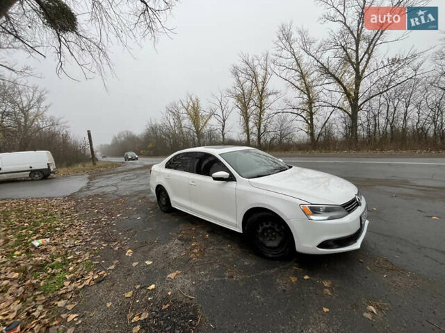Белый Фольксваген Джетта, объемом двигателя 1.97 л и пробегом 250 тыс. км за 10200 $, фото 2 на Automoto.ua