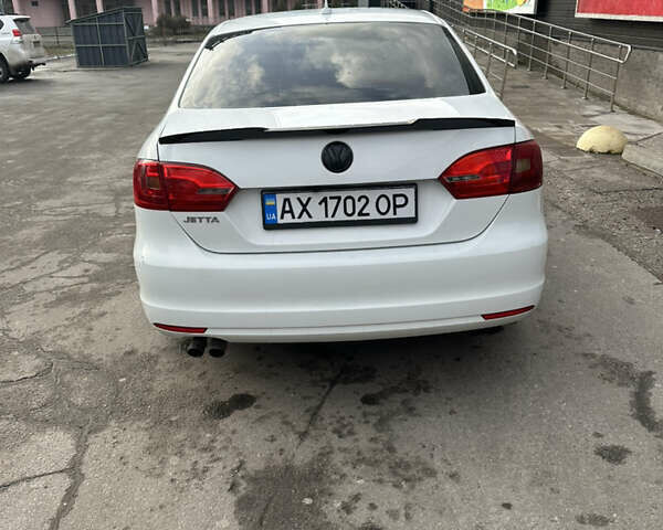 Белый Фольксваген Джетта, объемом двигателя 1.9 л и пробегом 212 тыс. км за 8700 $, фото 2 на Automoto.ua